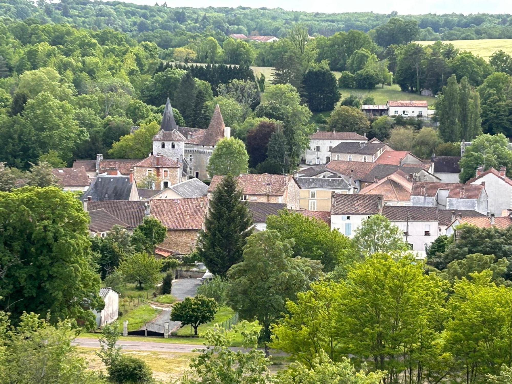 Maison Au Coeur Du Perigord Vert Javerlhac-et-la-Chapelle-Saint-Robert Exteriör bild